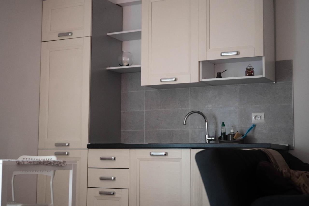 Villa Belvedere_Studio Flat San Fermo della Battaglia Dış mekan fotoğraf